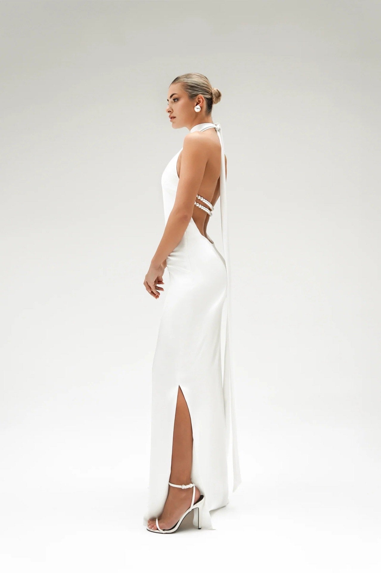 Sleek Satin Halter Maxi Dress (white) - blossombaduk