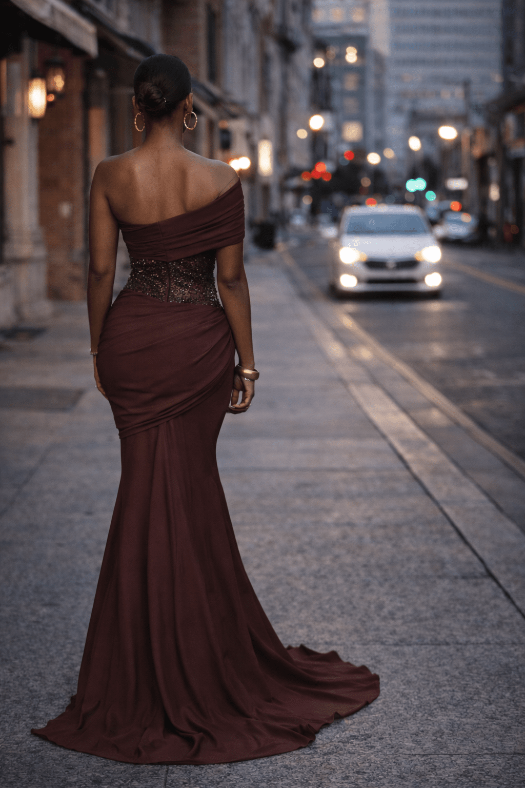 Rowland Sparkle Gown - blossombaduk